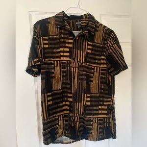 Express Men’s Medium Short Sleeve Button Up Shirt